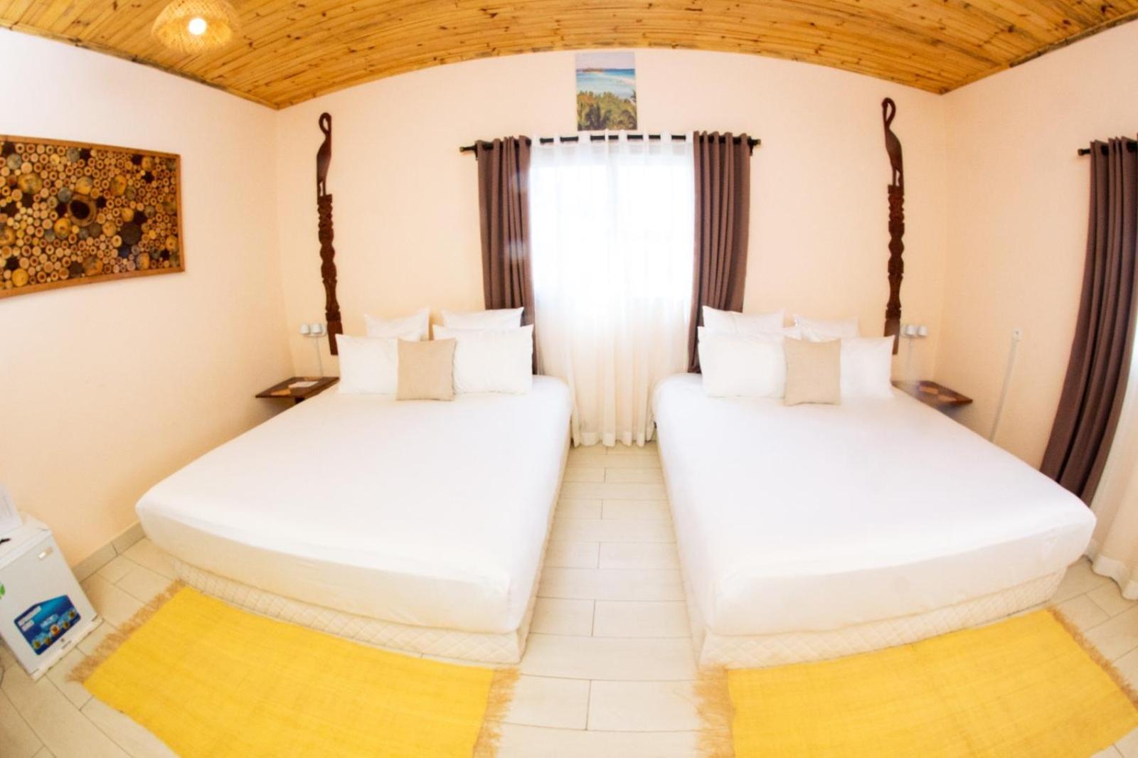 Bira Hotel Antsirabe Exterior foto